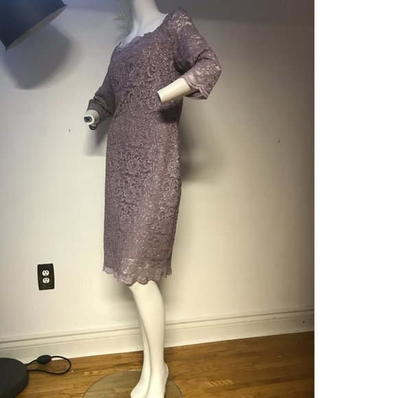 Le Chateau Lace Floral Bodycon Mauve Dusty Lilac Lavender Purple Sparkle dress - Picture 6 of 8
